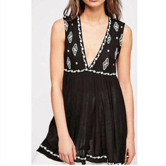 Free People XS Embroidered Boho Sleeveless Floral Blouse​​​ - Picture 4 of 13